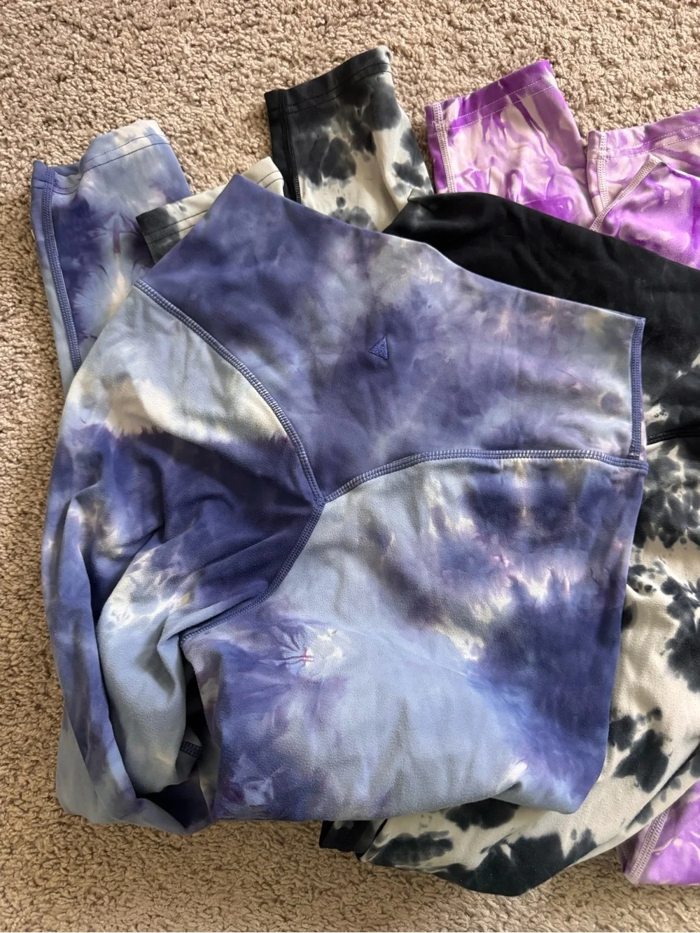 Vitality Tie-Dye Leggings - Purple, Black & Gray - Picture 6 of 9